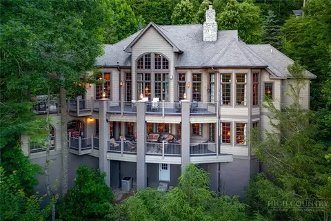 285 Wetherley, Boone, NC 28607 photo 1