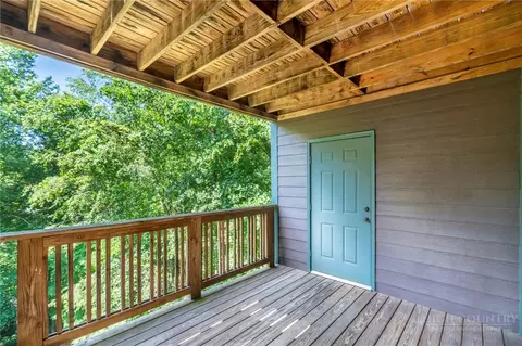 Exterior - 140 Still Lake Rd #121, Boone, NC 28607 photo 4 of 14