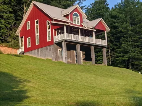 294 Wildcat Ridge Rd, Deep Gap, NC 28618 photo 1