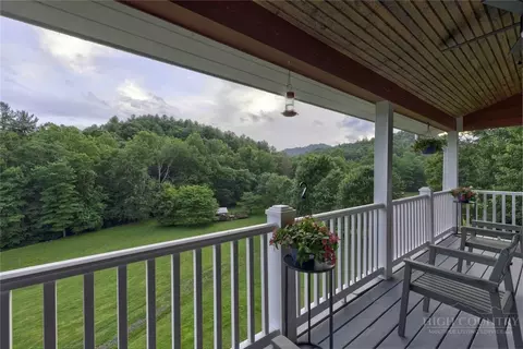 294 Wildcat Ridge Rd, Deep Gap, NC 28618 photo 5