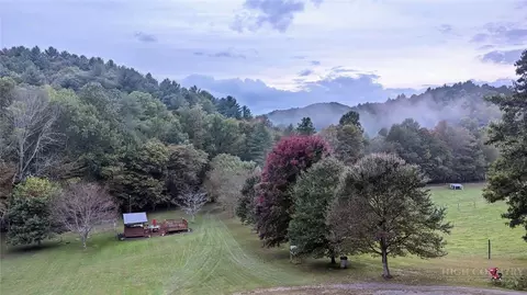 294 Wildcat Ridge Rd, Deep Gap, NC 28618 photo 22
