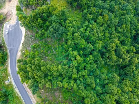 148 Angelfire Trl, Deep Gap, NC 28618 photo 16