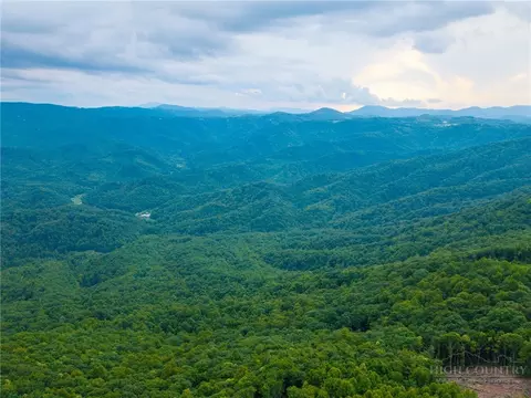 148 Angelfire Trl, Deep Gap, NC 28618 photo 18