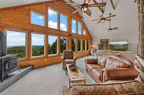 Living - 374 Tinys Mountain Dr, Deep Gap, NC 28618 photo 2 of 5