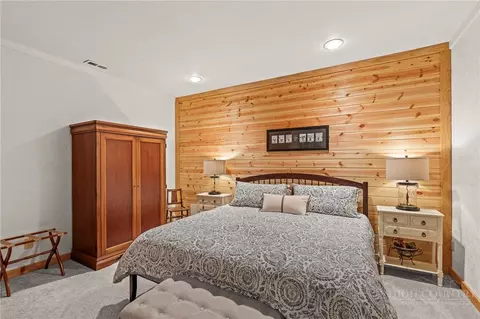 Bedroom - 374 Tinys Mountain Dr, Deep Gap, NC 28618 photo 4 of 5