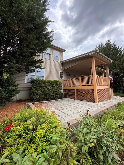 Exterior - 25 Elderberry Loop, Newland, NC 28657 photo 3 of 8