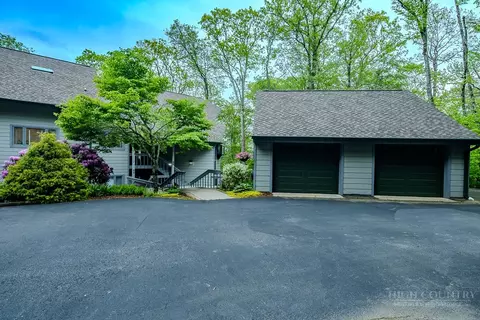 206 Grouse Moor Dr #206, Linville, NC 28646