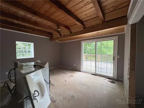 370 Parkway Forest Dr, Boone, NC 28607 photo 14