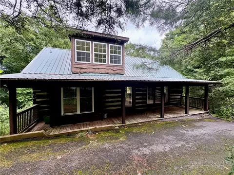 370 Parkway Forest Dr, Boone, NC 28607 photo 1