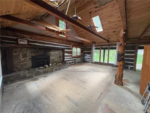 370 Parkway Forest Dr, Boone, NC 28607 photo 7