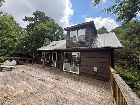 370 Parkway Forest Dr, Boone, NC 28607 photo 5