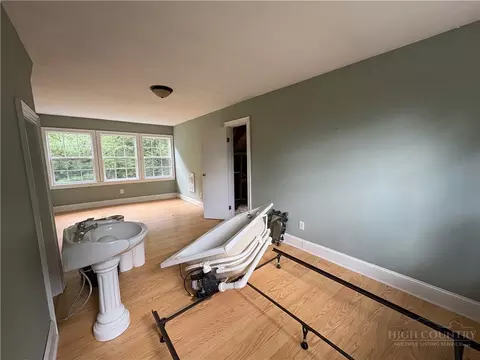 370 Parkway Forest Dr, Boone, NC 28607 photo 18