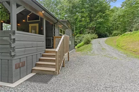 Exterior - 165 John Dotson Rd, Boone, NC 28607 photo 7 of 11