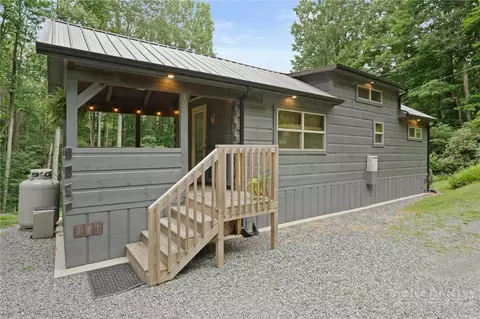 Exterior - 165 John Dotson Rd, Boone, NC 28607 photo 6 of 11