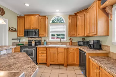 Kitchen - 2377 Longhope Rd, Todd, NC 28684 photo 4 of 7
