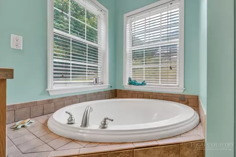 Bath - 2377 Longhope Rd, Todd, NC 28684 photo 3 of 6