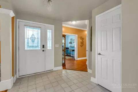 Entry Way - 2377 Longhope Rd, Todd, NC 28684 photo 2 of 5