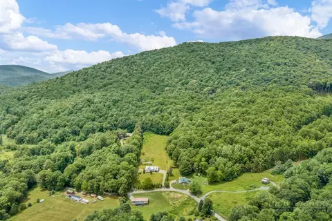 View/Area - 2377 Longhope Rd, Todd, NC 28684 photo 2 of 3