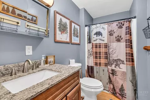 Bath - 1340 Skyland Dr, Seven Devils, NC 28604 photo 2 of 3
