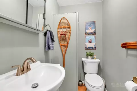 Bath - 1340 Skyland Dr, Seven Devils, NC 28604 photo 3 of 3
