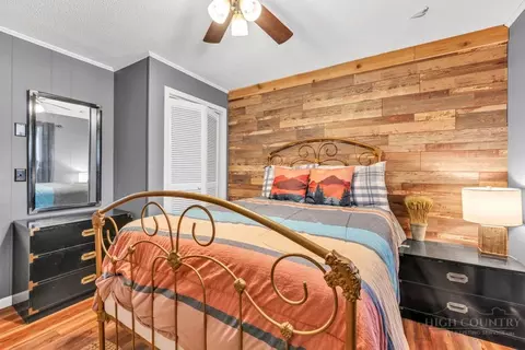 Bedroom - 1340 Skyland Dr, Seven Devils, NC 28604 photo 8 of 8