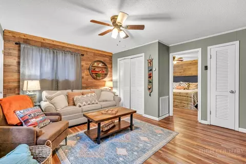 Living - 1340 Skyland Dr, Seven Devils, NC 28604 photo 10 of 10