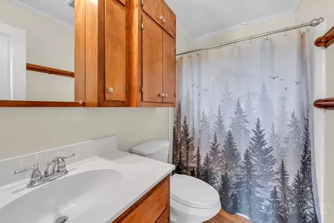 Bath - 1340 Skyland Dr, Seven Devils, NC 28604 photo 1 of 3