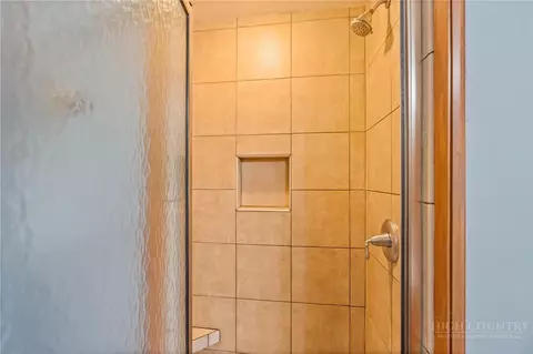 Bath - 159 Oak Leaf Trl, Boone, NC 28607 photo 3 of 4
