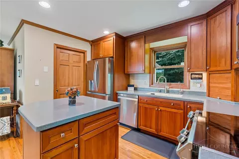 Kitchen - 159 Oak Leaf Trl, Boone, NC 28607 photo 3 of 3