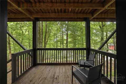 Exterior - 151 Pond Creek Rd, Beech Mountain, NC 28604 photo 6 of 12