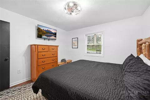 Bedroom - 151 Pond Creek Rd, Beech Mountain, NC 28604 photo 6 of 10