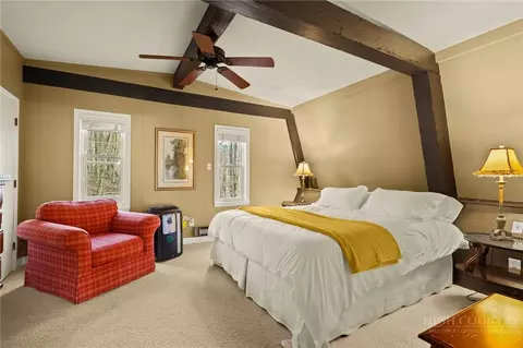 Bedroom - 207 Pinnacle Ridge Rd, Beech Mountain, NC 28604 photo 4 of 5