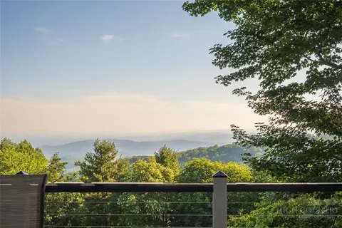 463 Ridge Rd, Roaring Gap, NC 28668 photo 3