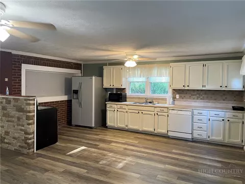 Kitchen - 450 Jefferson Rd, Boone, NC 28607 photo 2 of 2