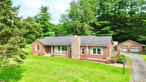 292 Buck Mountain Rd, West Jefferson, NC 28694