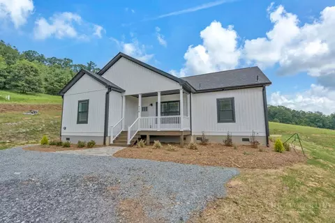 426 Fieldstone Way, Fleetwood, NC 28626