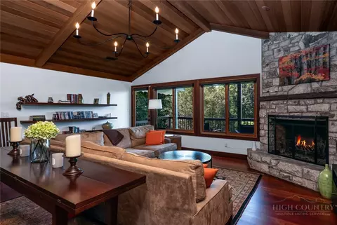 Living - 877 Hickory, Boone, NC 28607 photo 3 of 4