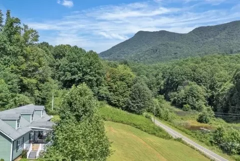 3786 Peak Rd, Creston, NC 28615