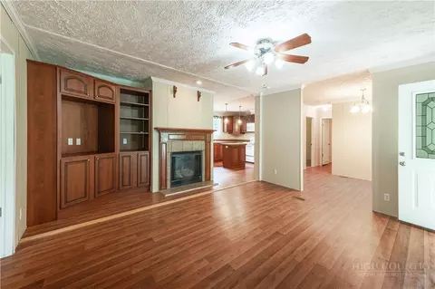 Living - 150 Grizzly Ln, Boone, NC 28607 photo 2 of 3