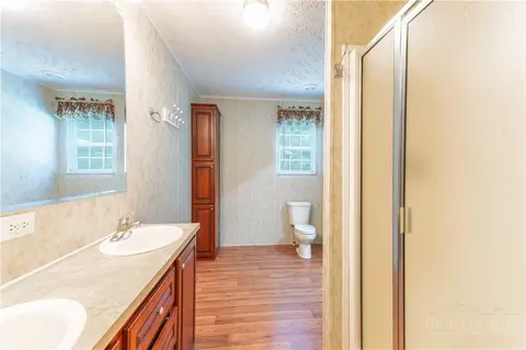 Bath - 150 Grizzly Ln, Boone, NC 28607 photo 1 of 3