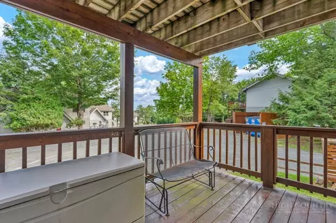 Exterior - 101 Hornbeam Rd #1D, Beech Mountain, NC 28604 photo 8 of 8