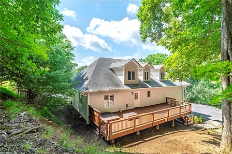 Exterior - 110 Westbrook Dr, Boone, NC 28607 photo 3 of 4