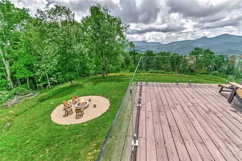 Exterior - 1501 Beech Mountain Pkwy, Banner Elk, NC 28604 photo 6 of 8
