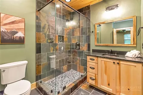 Bath - 1501 Beech Mountain Pkwy, Banner Elk, NC 28604 photo 5 of 6
