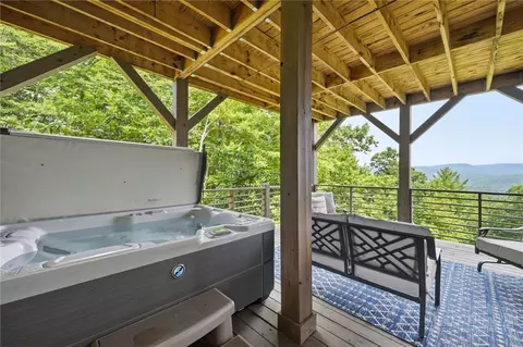 Exterior - 193 Marigold Rd, Boone, NC 28607 photo 6 of 7