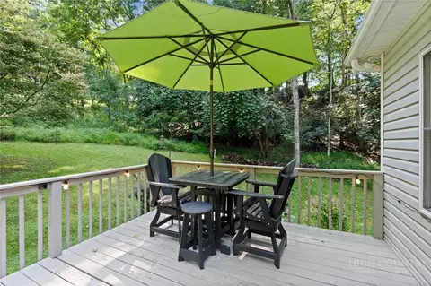 Exterior - 654 Cool Woods Dr, Boone, NC 28607 photo 6 of 10