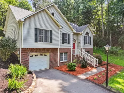 Exterior - 654 Cool Woods Dr, Boone, NC 28607 photo 9 of 10