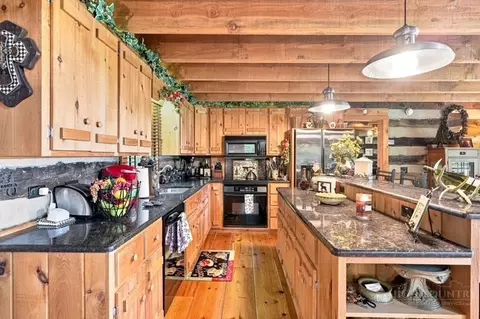 Kitchen - 333 Tomahawk Dr, Todd, NC 28684 photo 1 of 4