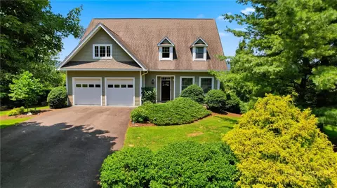 292 Charter Rdg, Jefferson, NC 28640