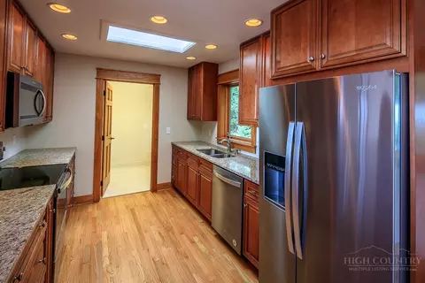 Kitchen - 174 Grouse Run Rd, Boone, NC 28607 photo 3 of 4